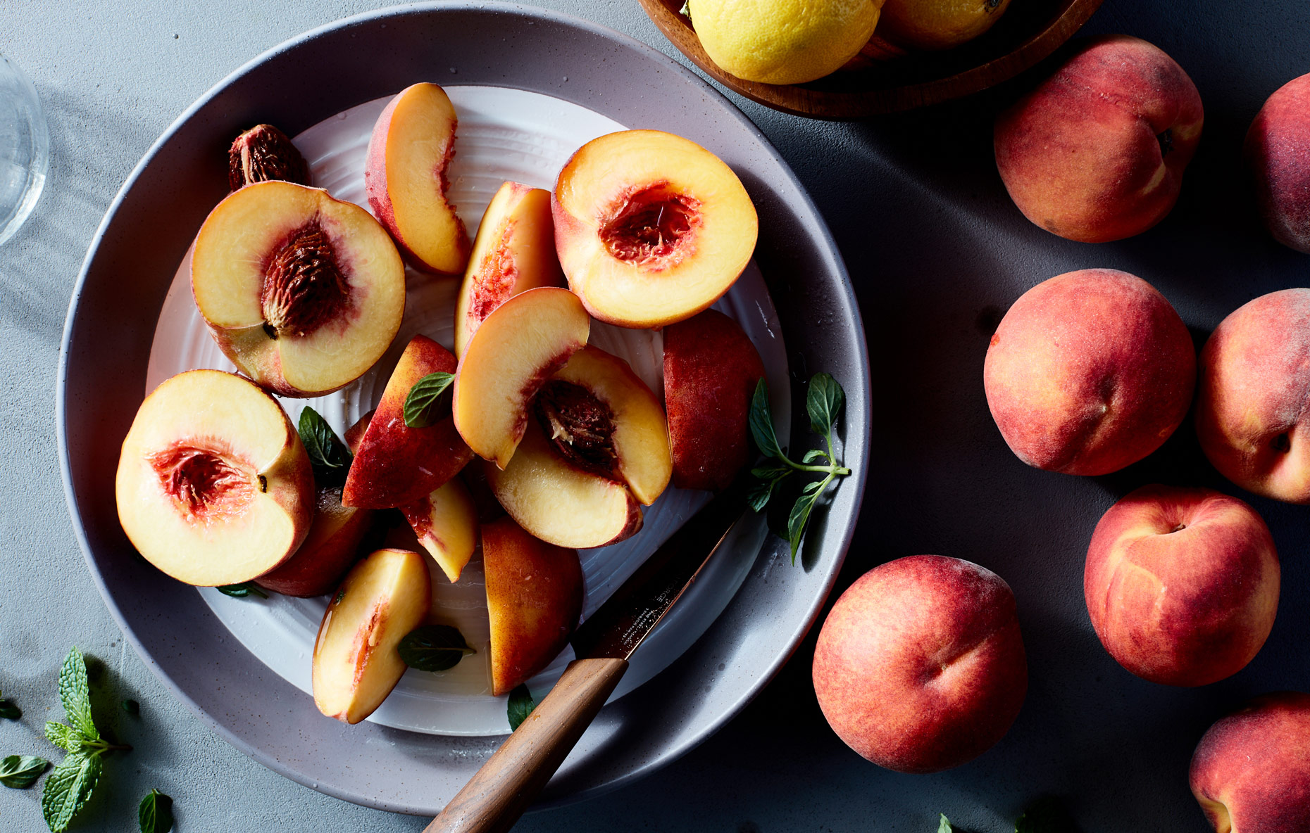 410705_peaches_styled_w_fruit_0675