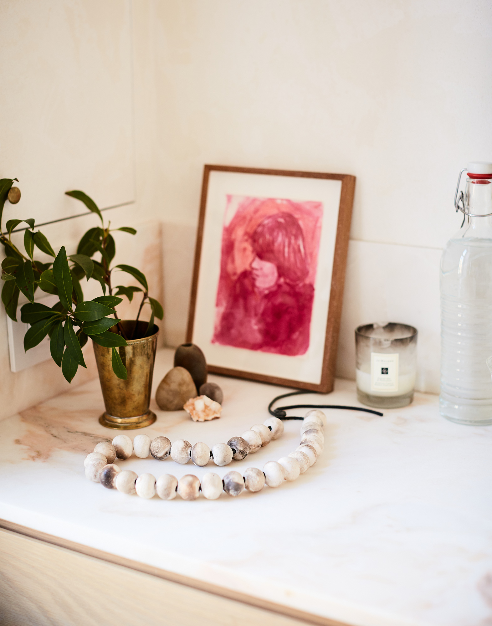 S01_BathroomDetails_0068